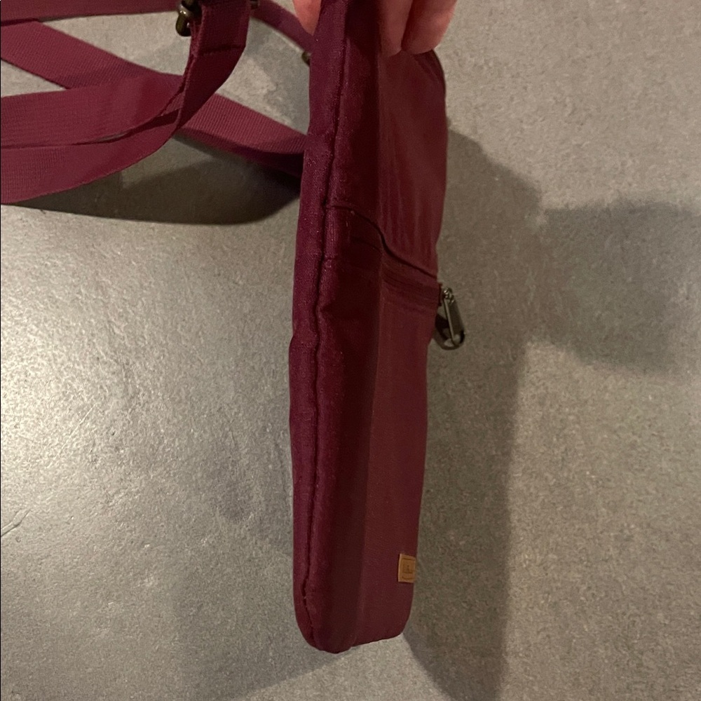 Eddie Bauer Connect Tech Crossbody Bag in Burgundy - Picture 8 of 8